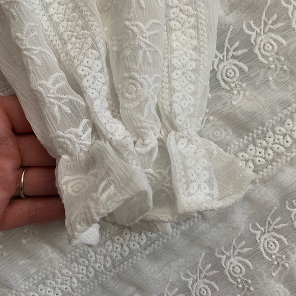 White Ruffle Designer Blouse - Picture 4 of 5